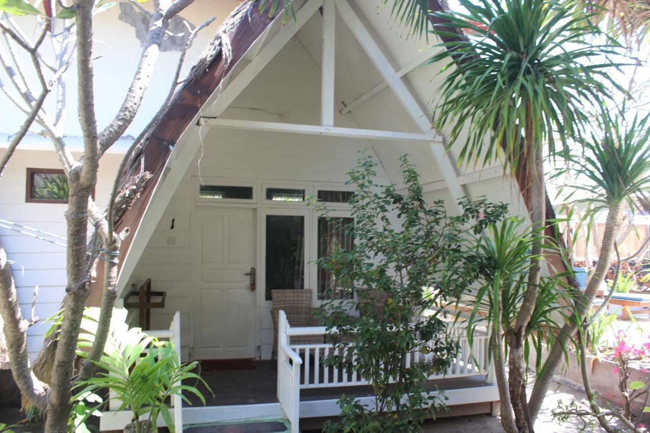 Coral Beach Seaside Gili Trawangan Exterior foto