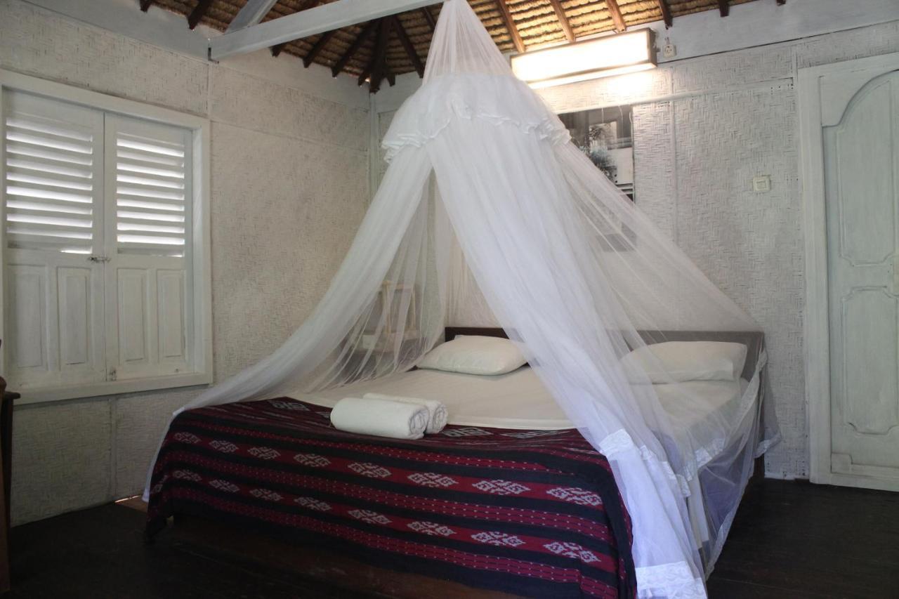 Coral Beach Seaside Gili Trawangan Exterior foto